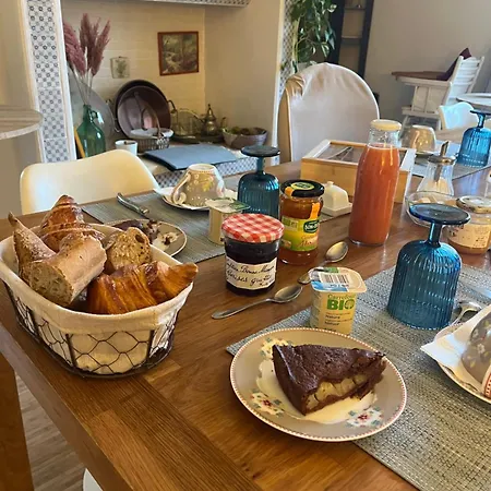 Médicis Couette-café 3*