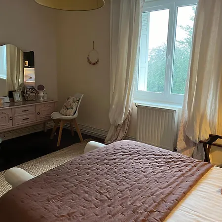 Couette-café Médicis 3*