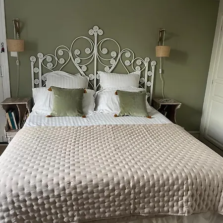 Médicis 3* Brantôme