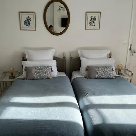 Médicis Couette-café Brantôme