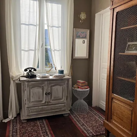 Médicis 3* Brantôme