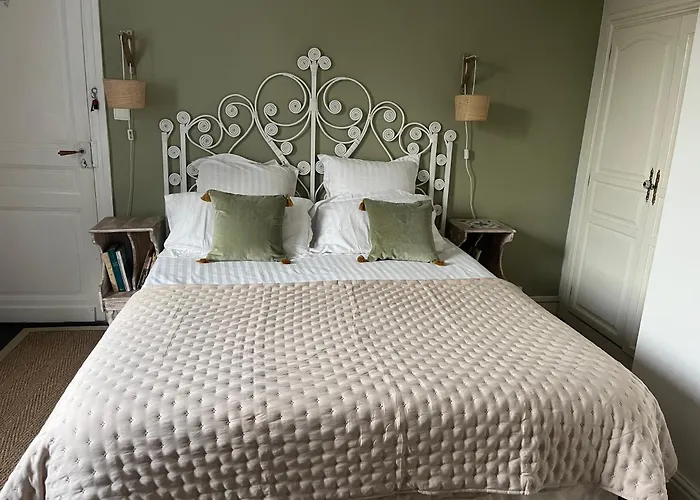 Médicis 3* Brantôme